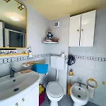 Casa Pinto A 80 Mt Dal Mare Holiday home Campofelice Di Roccella
