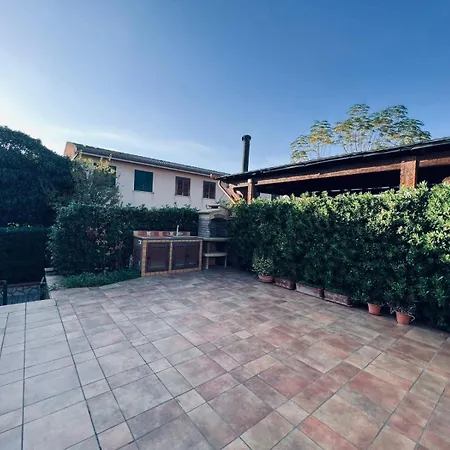 Casa Pinto A 80 Mt Dal Mare Holiday home Campofelice Di Roccella