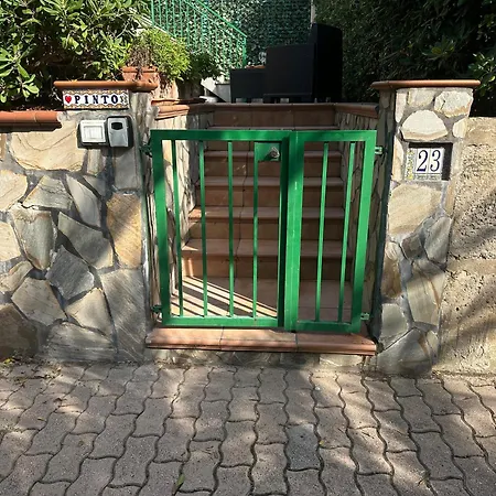 Casa Pinto A 80 Mt Dal Mare