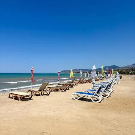 Casa Pinto A 80 Mt Dal Mare Ferienhaus